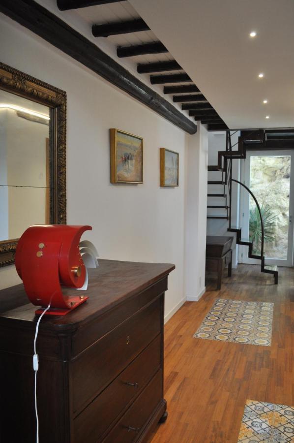 Casa Di Mario Appartamento In Centro Storico Con Due Camere Da Letto E Terrazze Cagliari Exterior foto